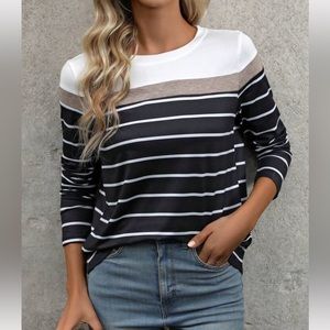 Contrast Striped Long-Sleeved T-Shirt